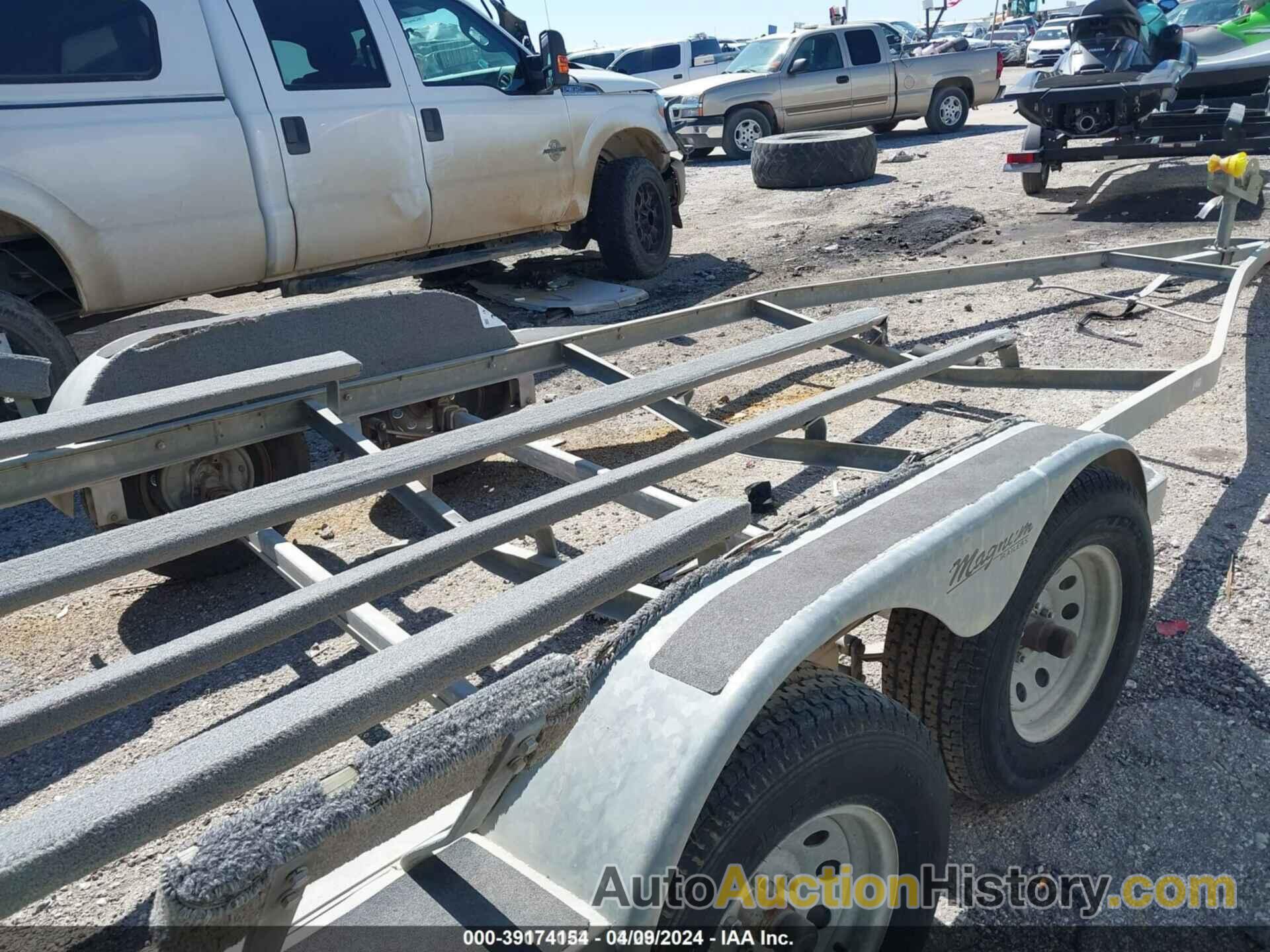 MAGNUM BOAT TRAILER, 1V5AA2427Y1344974