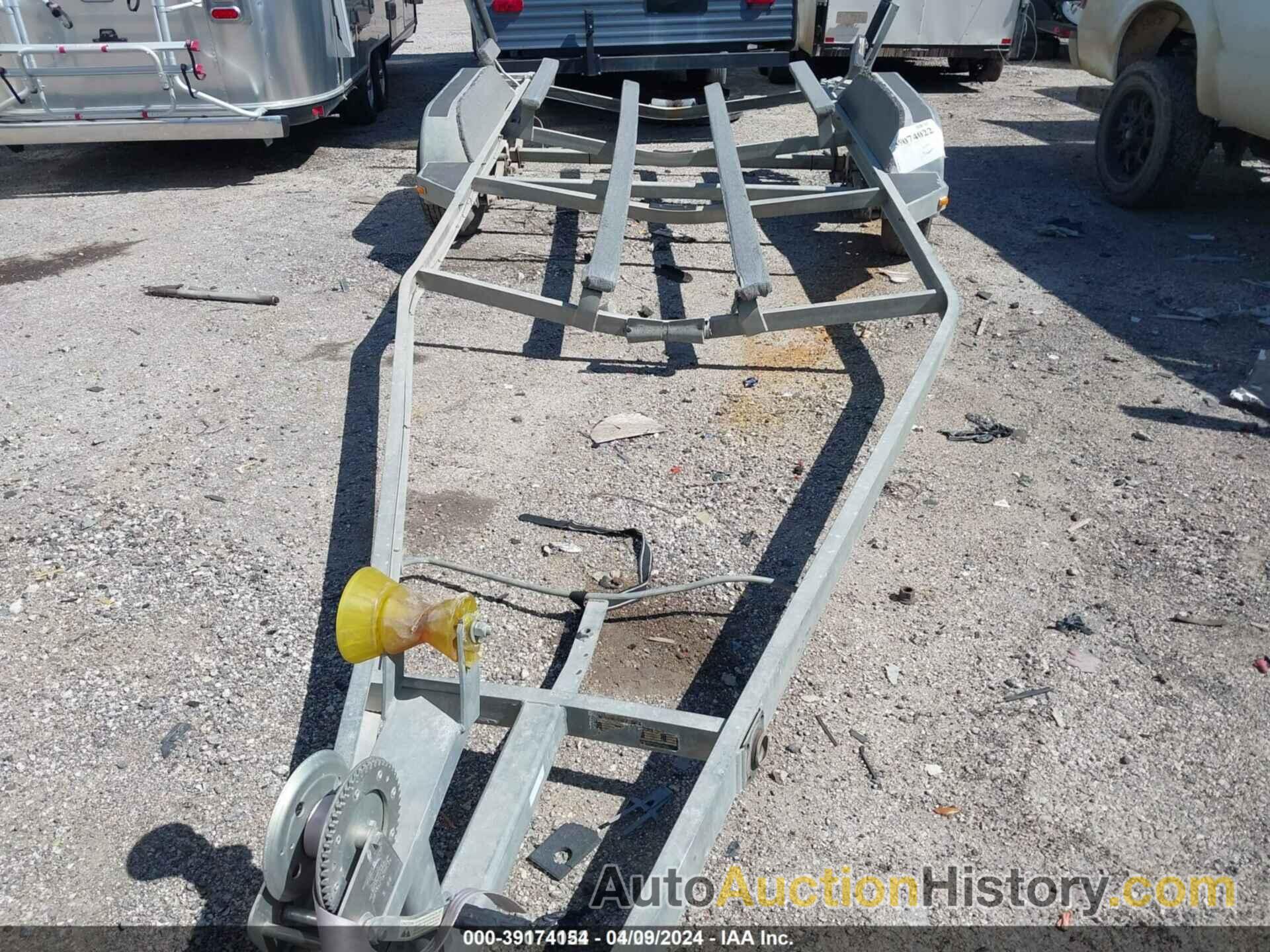 MAGNUM BOAT TRAILER, 1V5AA2427Y1344974