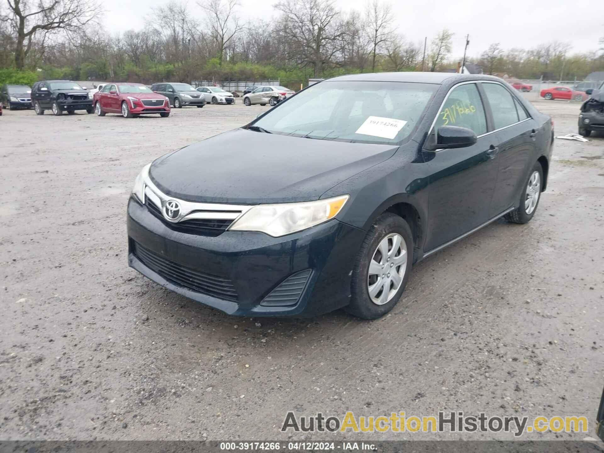 TOYOTA CAMRY LE, 4T1BF1FK2CU585081
