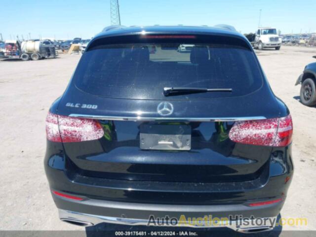 MERCEDES-BENZ GLC 300, WDC0G4JB2KV139355