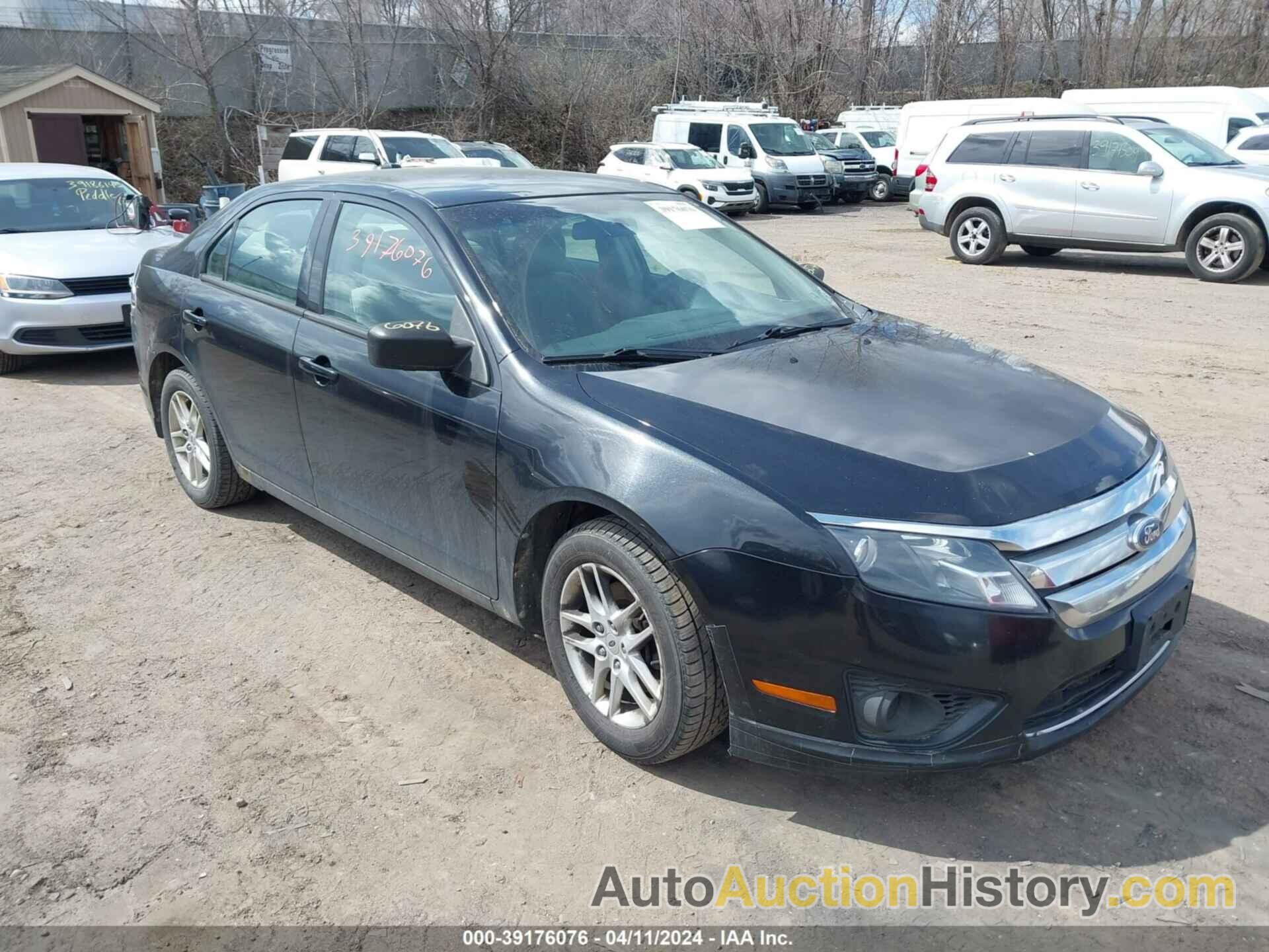 FORD FUSION S, 3FAHP0GA1BR148986