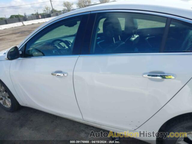 BUICK REGAL PREMIUM, 2G4GS5ER7D9133536