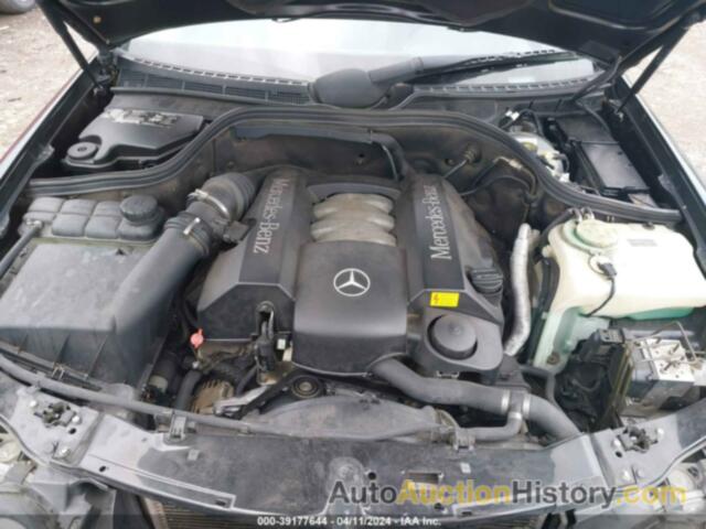 MERCEDES-BENZ CLK 320, WDBLK65G0YT044847