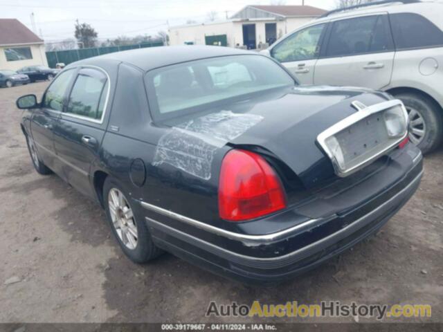 LINCOLN TOWN CAR SIGNATURE LIMITED, 1LNHM82V57Y620283