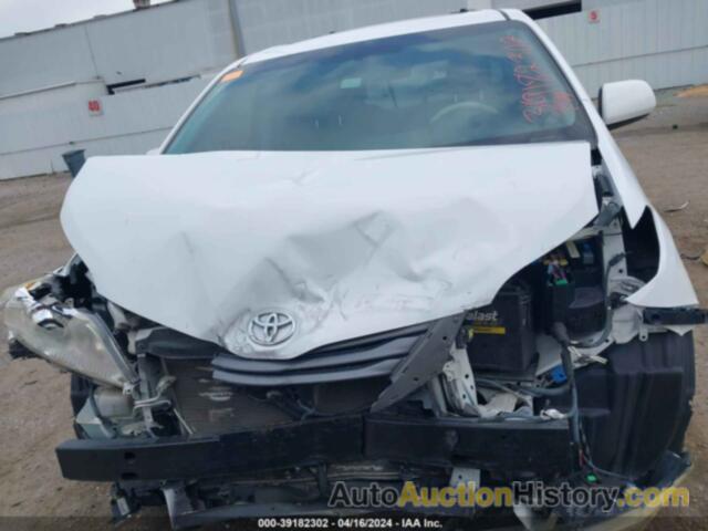 TOYOTA SIENNA XLE V6 8 PASSENGER, 5TDYK3DC3CS244603