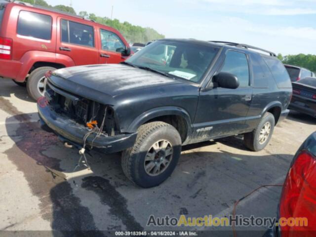 CHEVROLET BLAZER LS, 1GNCT18W82K216583