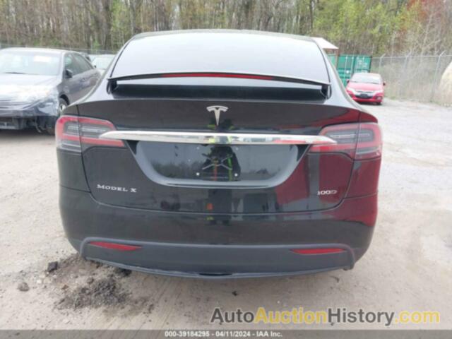 TESLA MODEL X, 5YJXCBE26JF105107