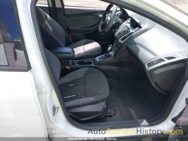 FORD FOCUS SE, 1FADP3F28DL213991