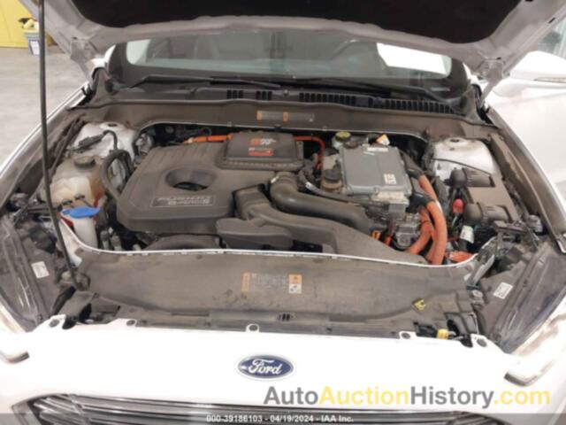 FORD FUSION ENERGI SE LUXURY, 3FA6P0PU6GR304772