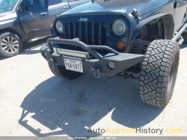 JEEP WRANGLER UNLIMITED X, 1J4GA39159L769947