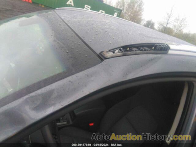 HYUNDAI TUCSON SE, KM8J3CA48HU588194