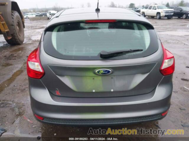 FORD FOCUS SE, 1FAHP3K22CL448926