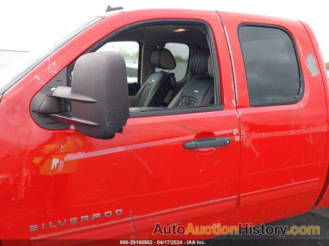 CHEVROLET SILVERADO 1500 K1500 LT, 1GCRKSE32BZ119957