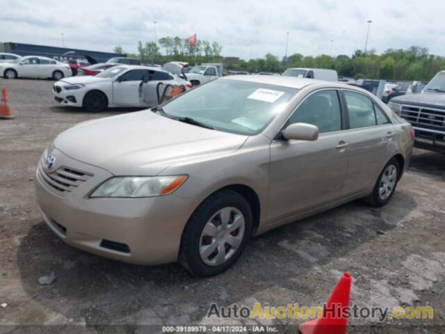 TOYOTA CAMRY LE, 4T1BE46K57U158293