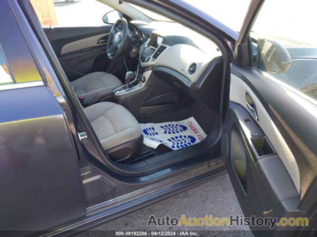 CHEVROLET CRUZE LIMITED 1LT AUTO, 1G1PE5SB7G7213744