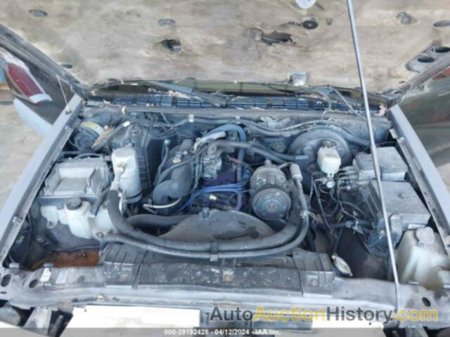 CHEVROLET S-10 LS FLEETSIDE, 1GCCS194XW8128341