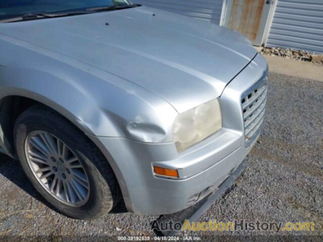 CHRYSLER 300 TOURING, 2C3KA53G78H258877