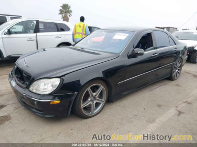 MERCEDES-BENZ S 500, WDBNG75J71A217504