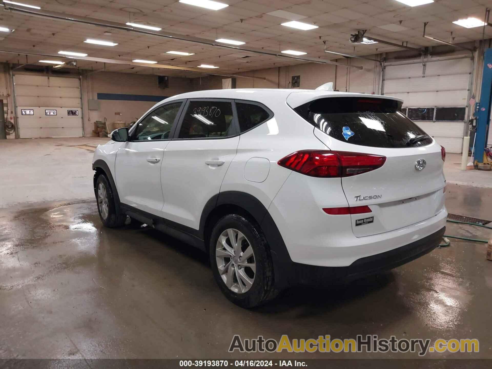 HYUNDAI TUCSON SE, KM8J2CA43MU344465