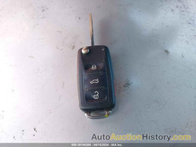 VOLKSWAGEN BEETLE 2.5L, 3VWJX7AT4DM675965