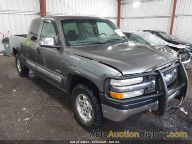 CHEVROLET SILVERADO 1500 LS, 1GCEK19T6YE407791