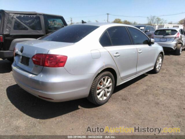 VOLKSWAGEN JETTA 2.5L SE, 3VWDZ7AJ9BM053963