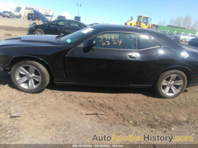 DODGE CHALLENGER SXT, 2C3CDZAGXJH242295