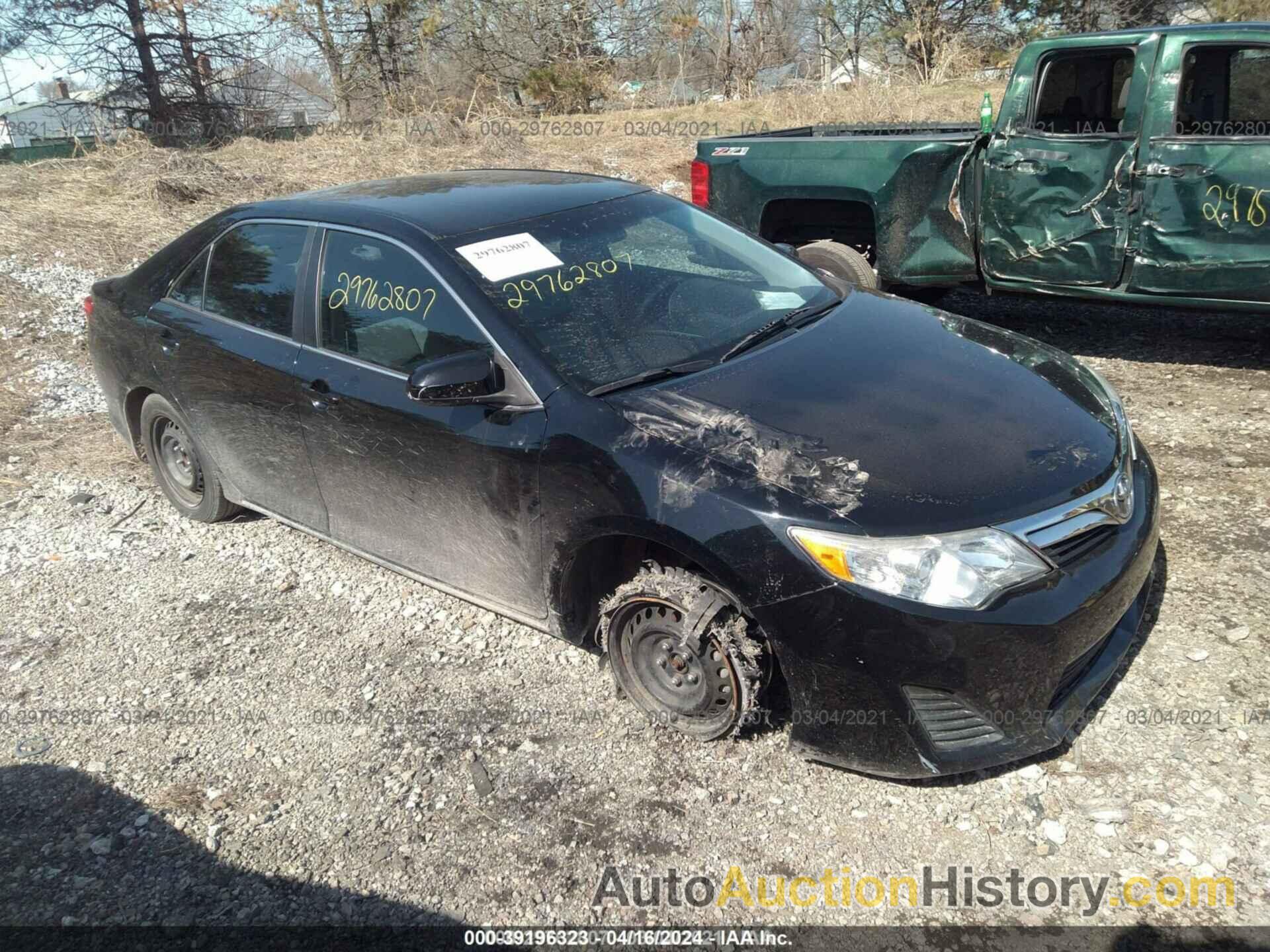 TOYOTA CAMRY LE, 4T1BF1FKXDU255139