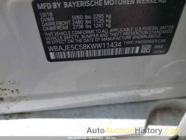 BMW 540I, WBAJE5C58KWW11434