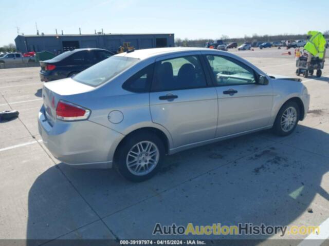 FORD FOCUS SE, 1FAHP3FN4BW111773