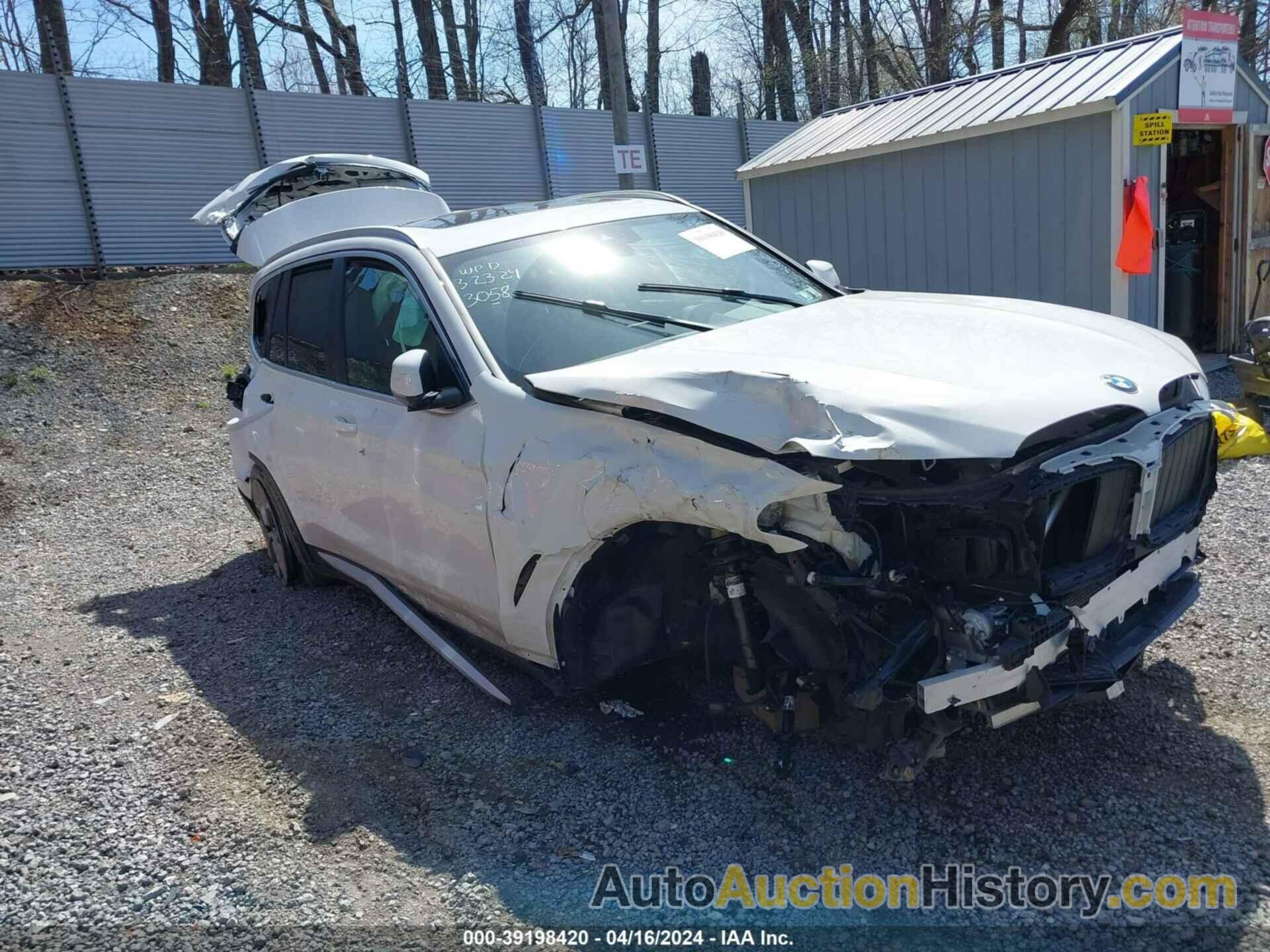 BMW X3 XDRIVE30I, 5UX53DP05N9K33058