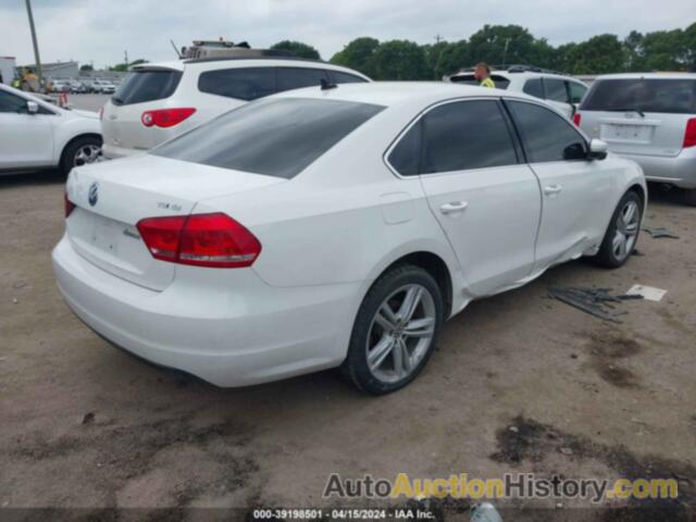 VOLKSWAGEN PASSAT 2.0L TDI SE, 1VWBV7A32FC089103