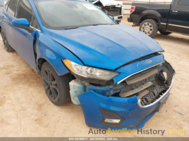 FORD FUSION SE, 3FA6P0HD9KR113564