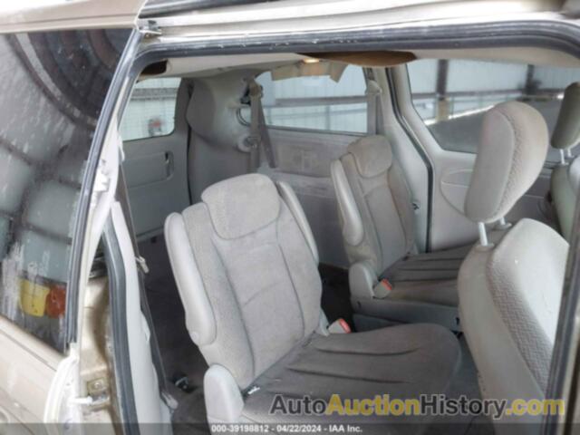 CHRYSLER TOWN & COUNTRY TOURING, 2A4GP54L67R137482