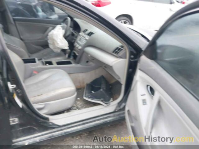 TOYOTA CAMRY LE, 4T1BF3EK1AU008665