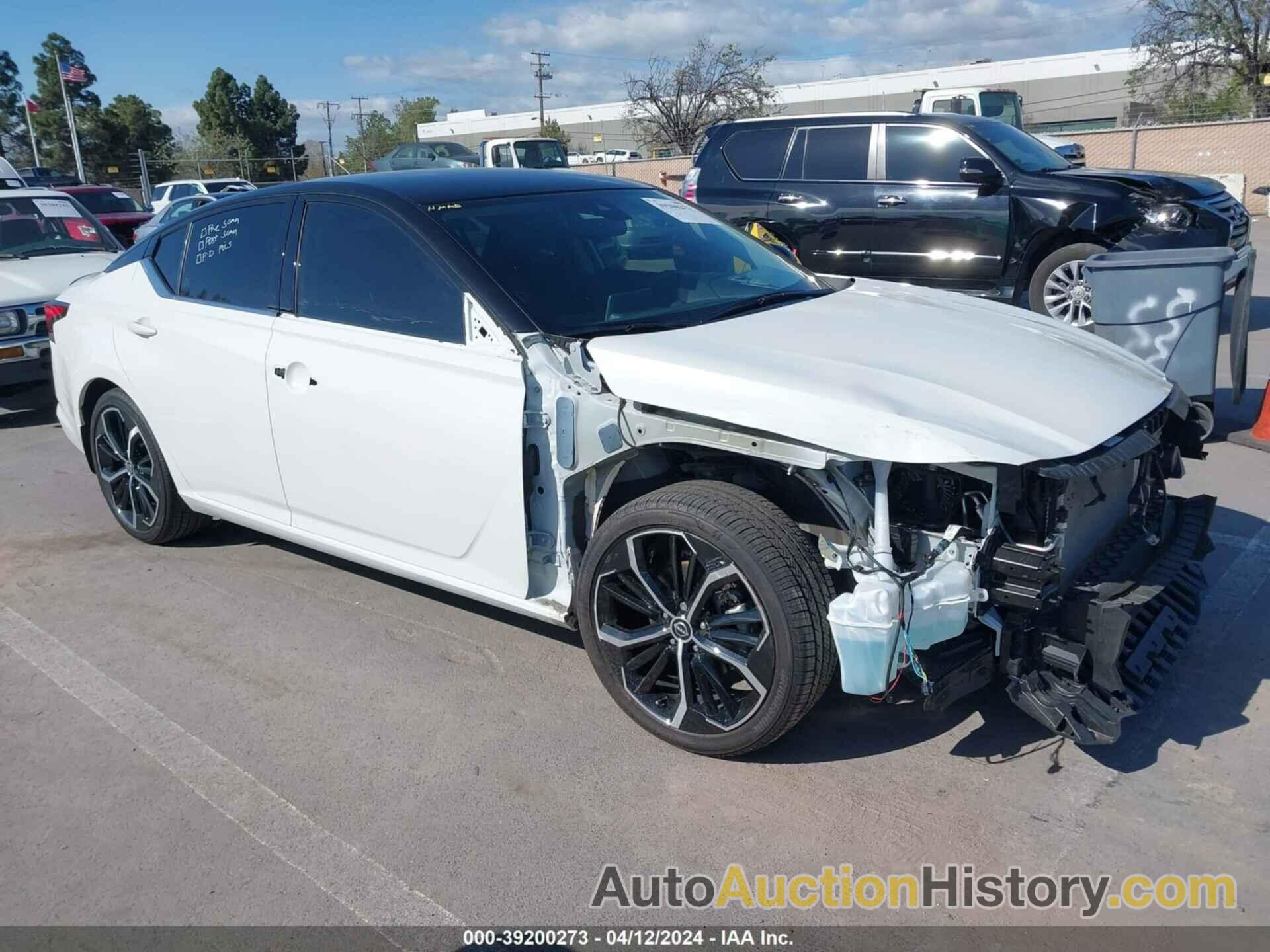 NISSAN ALTIMA SR FWD, 1N4BL4CV4PN389971