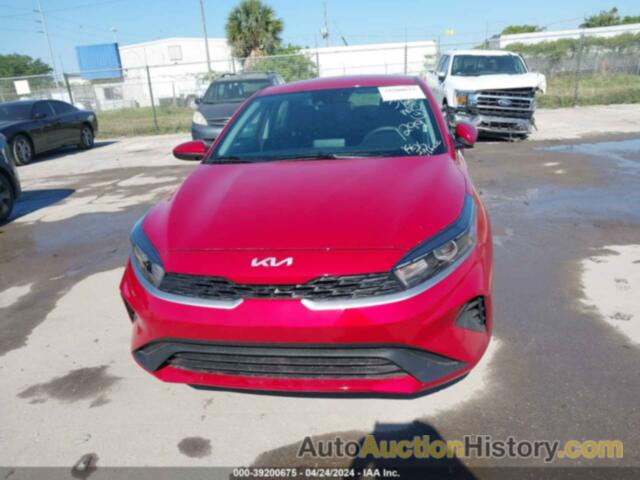 KIA FORTE LXS, 3KPF24AD1RE751299