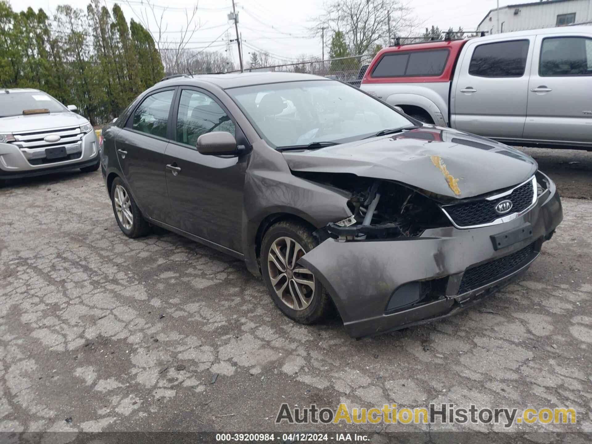 KIA FORTE EX, KNAFU4A22B5405642