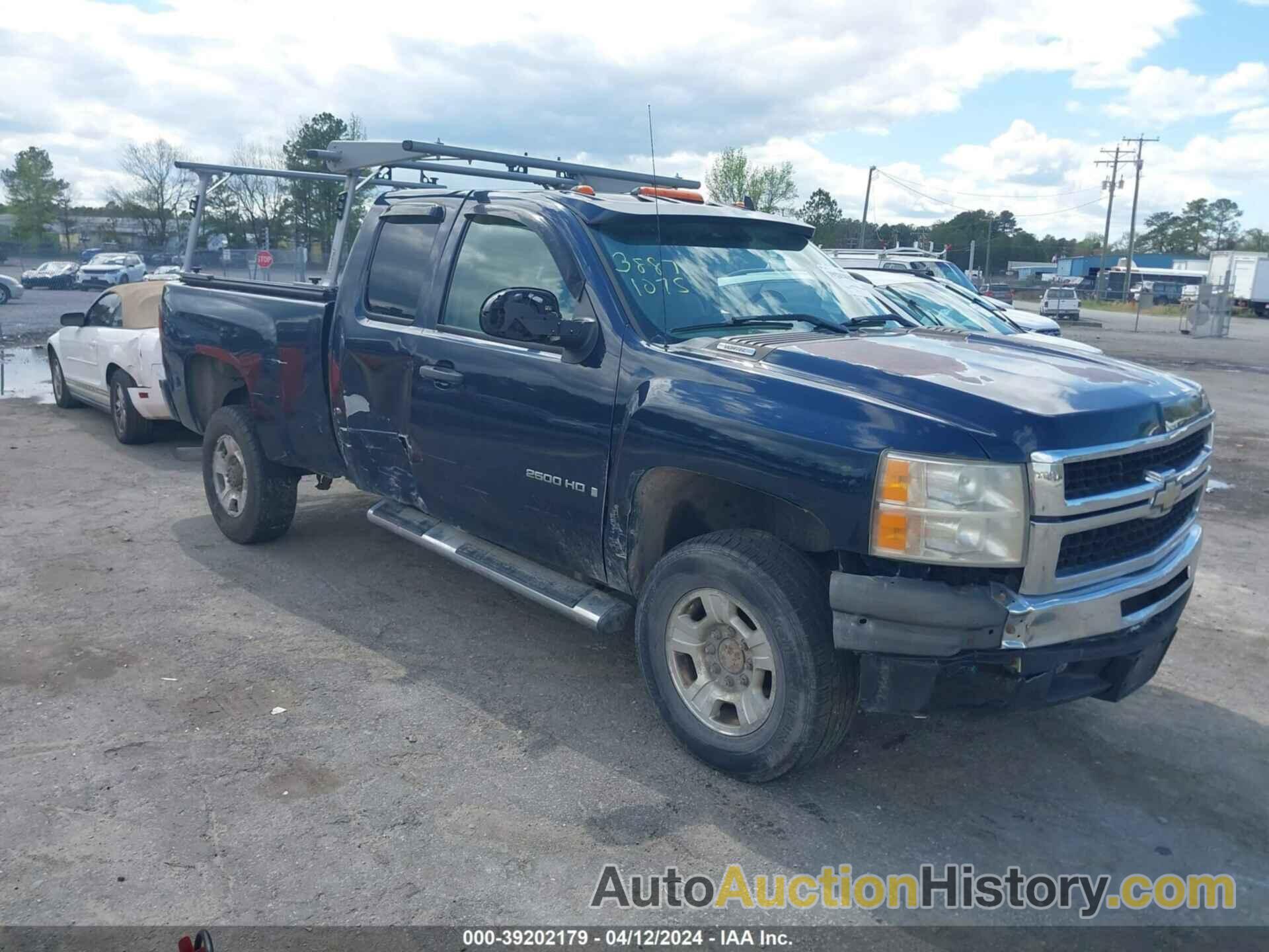 CHEVROLET SILVERADO 2500HD LT2, 1GCHK29K18E108848