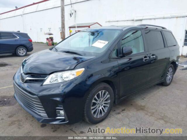 TOYOTA SIENNA XLE PREMIUM 8 PASSENGER, 5TDYZ3DC9KS978351