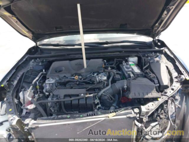 TOYOTA CAMRY SE, 4T1T11AK6MU520276