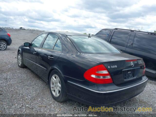 MERCEDES-BENZ E 320, WDBUF65J83A126110