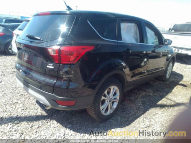 FORD ESCAPE SE, 1FMCU0GD3KUA25735