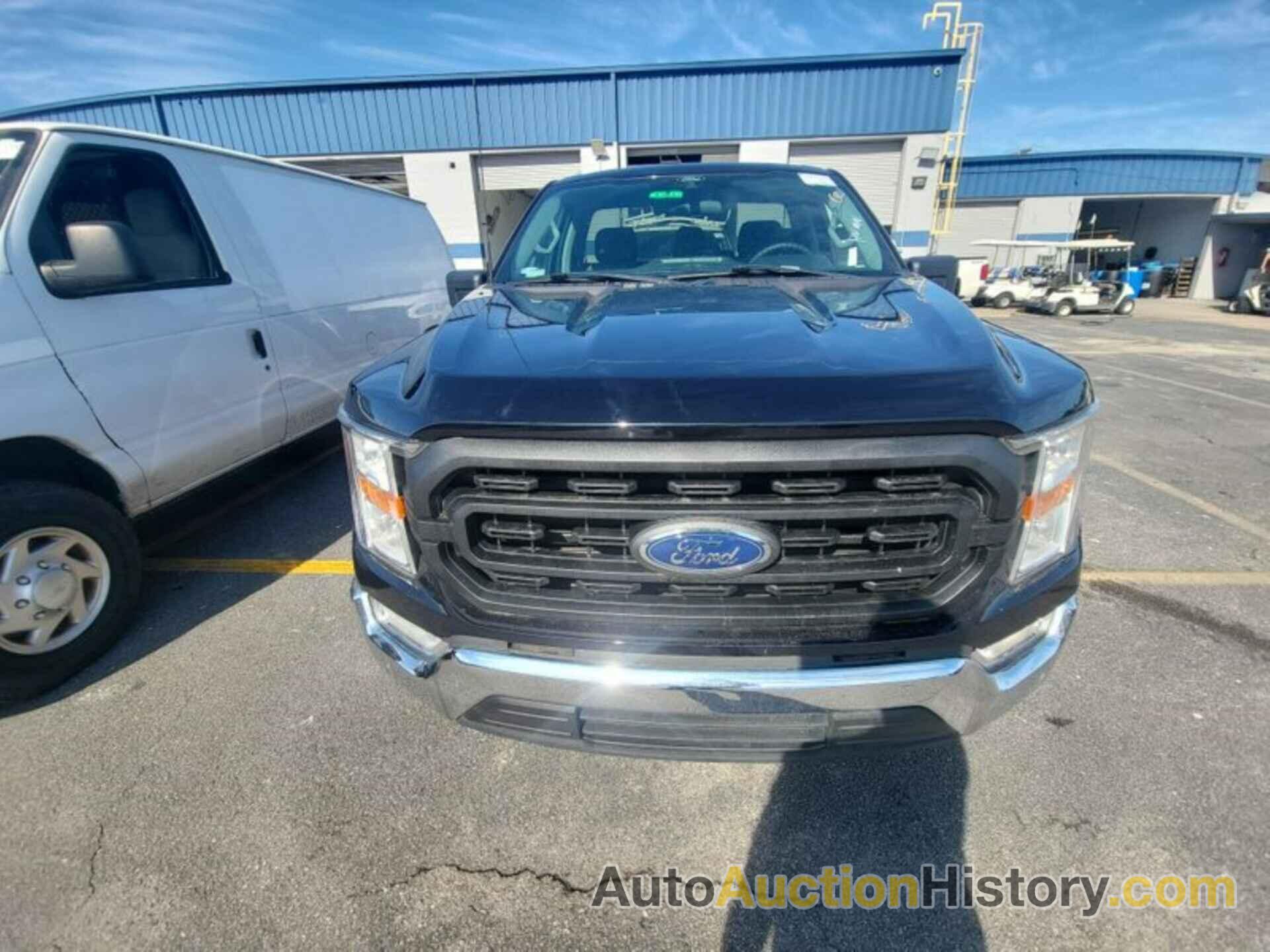 FORD F150, 1FTMF1CBXMKF08974