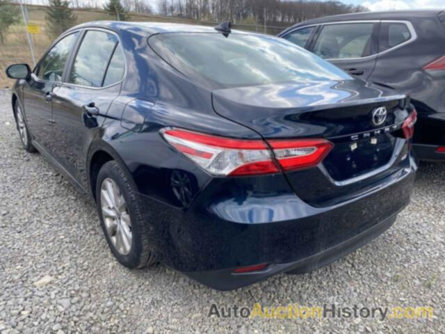 TOYOTA CAMRY LE, 4T1C11AK2LU988634