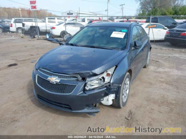 CHEVROLET CRUZE LS, 1G1PA5SH9D7153042