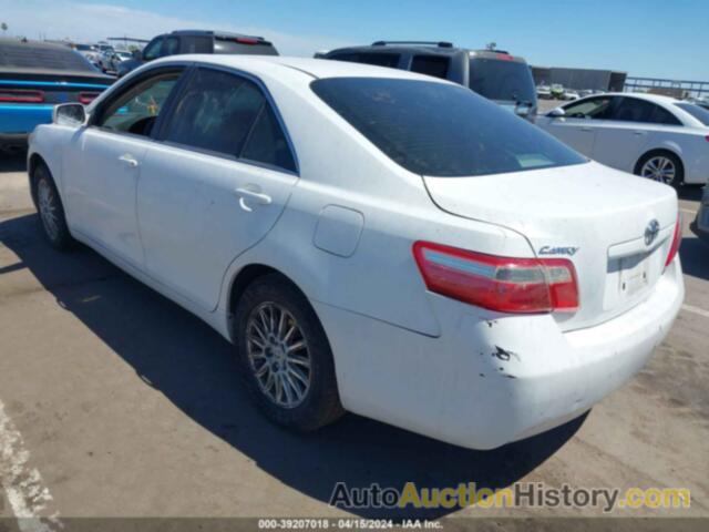 TOYOTA CAMRY LE, 4T1BE46KX7U677131