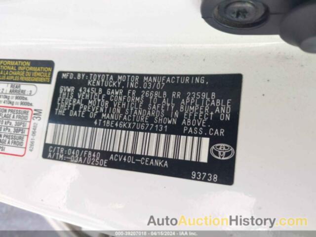 TOYOTA CAMRY LE, 4T1BE46KX7U677131