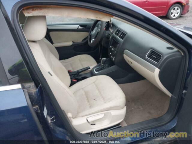 VOLKSWAGEN JETTA 2.0L TDI, 3VWLL7AJ4CM016348