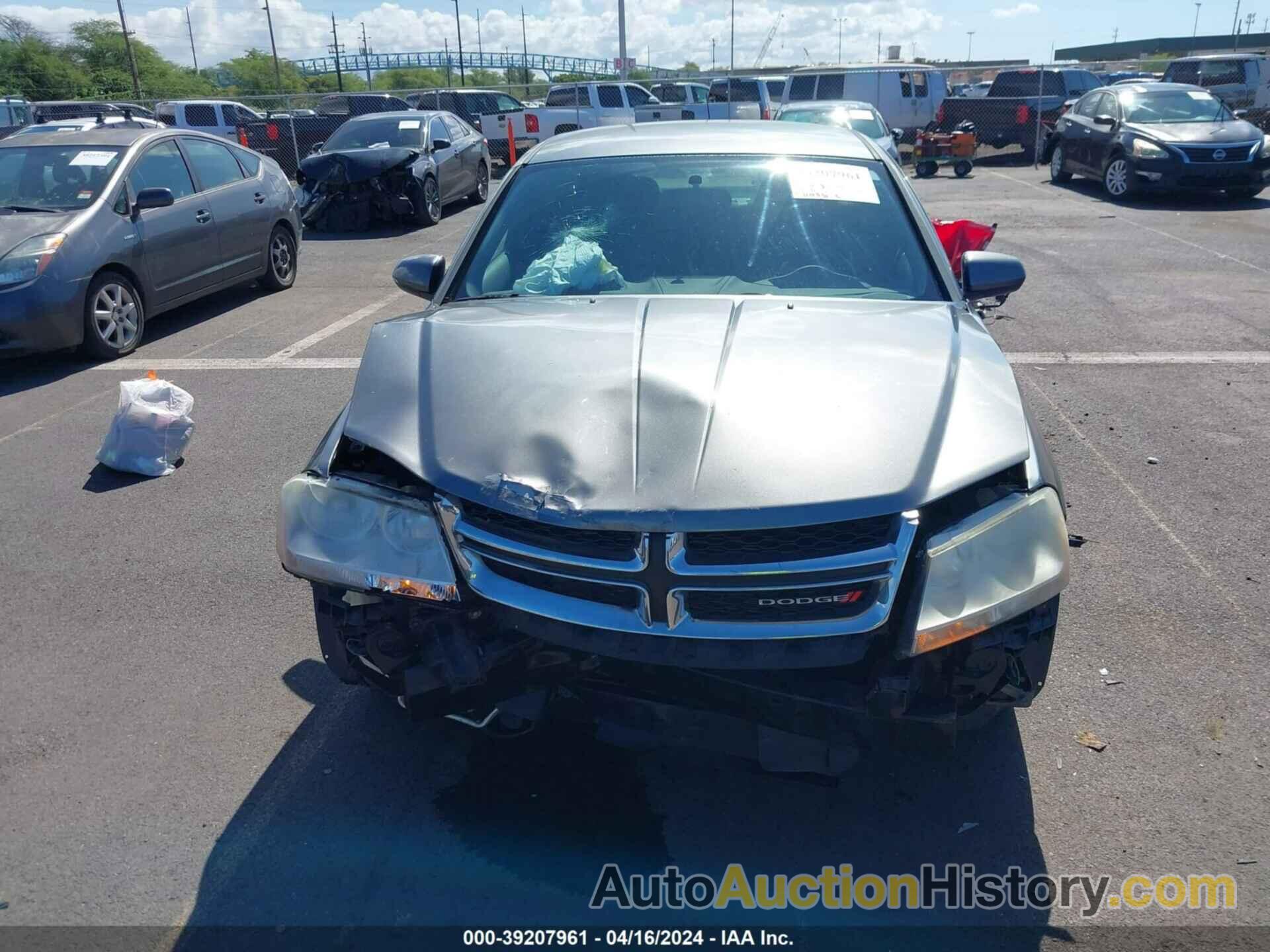 DODGE AVENGER SXT, 1C3CDZCB0CN206532